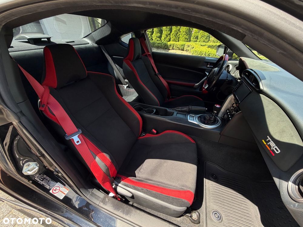 Toyota GT86 2.0 Premium - 21