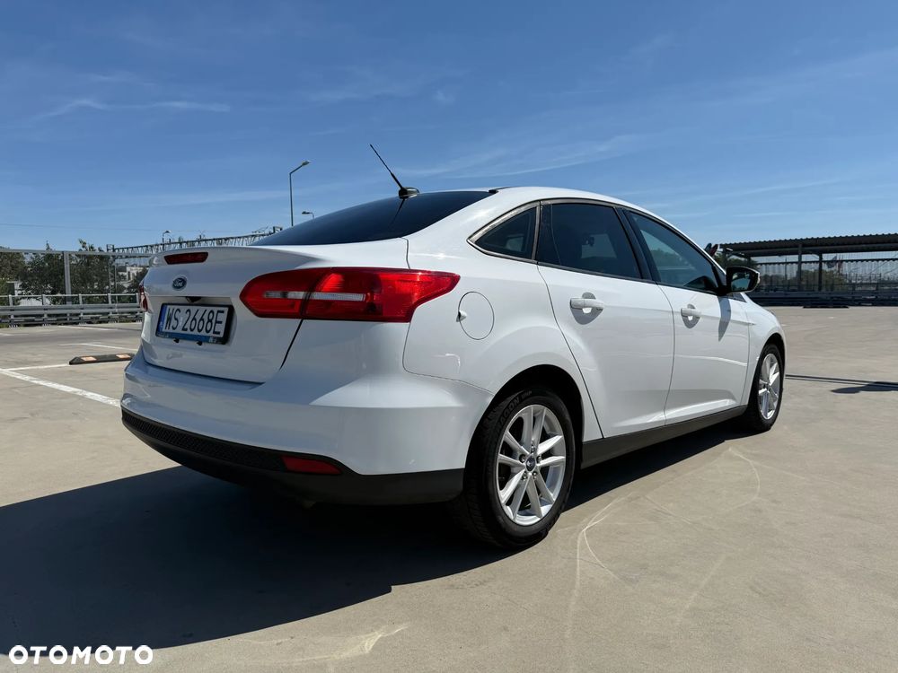 Ford Focus - 12