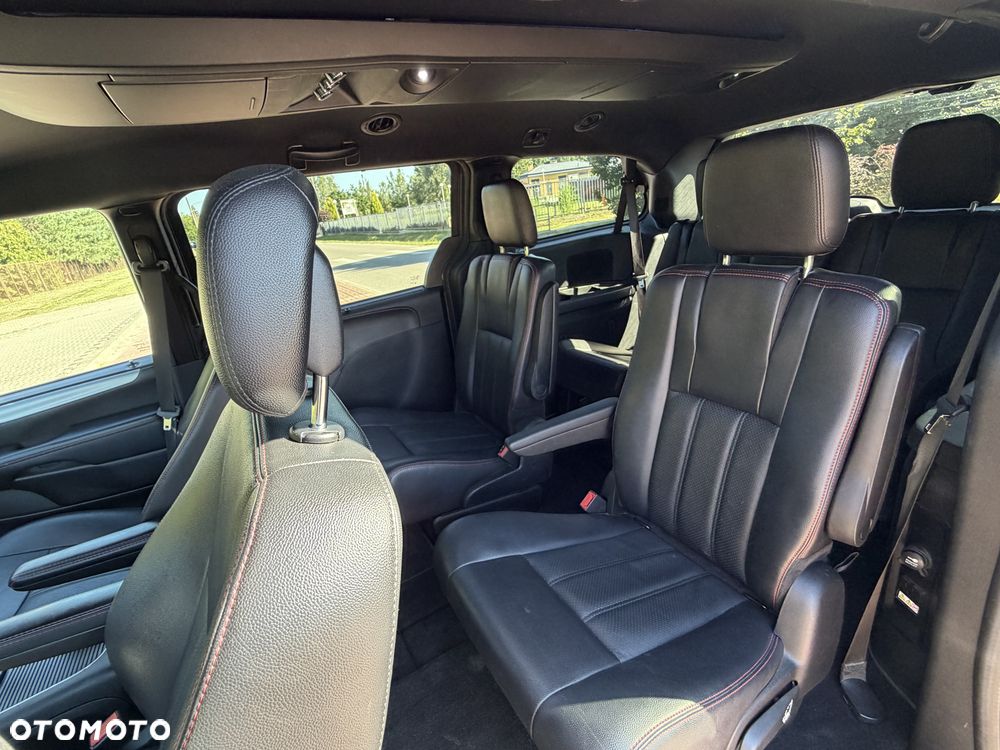 Dodge Grand Caravan 3.6 Express - 22
