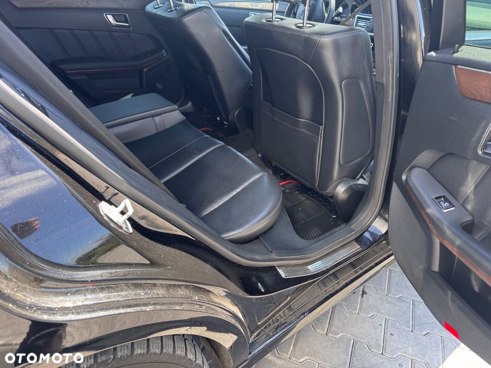 Mercedes-Benz Klasa E 250 CDI DPF BlueEFFICIENCY Automatik Avantgarde - 17