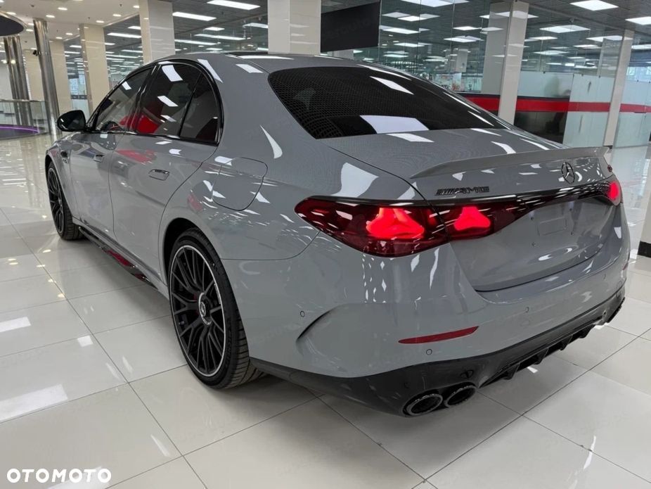 Mercedes-Benz Klasa E - 6