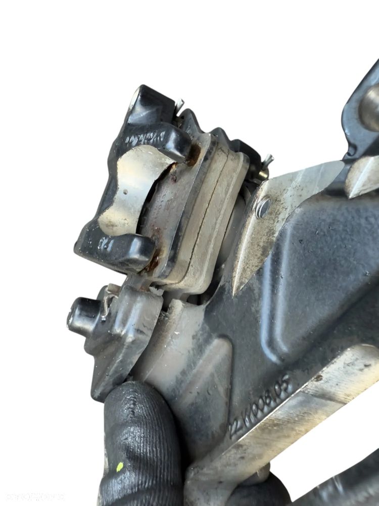 Zacisk hamulca tył  KTM Duke 125 ABS 17-23r - 3
