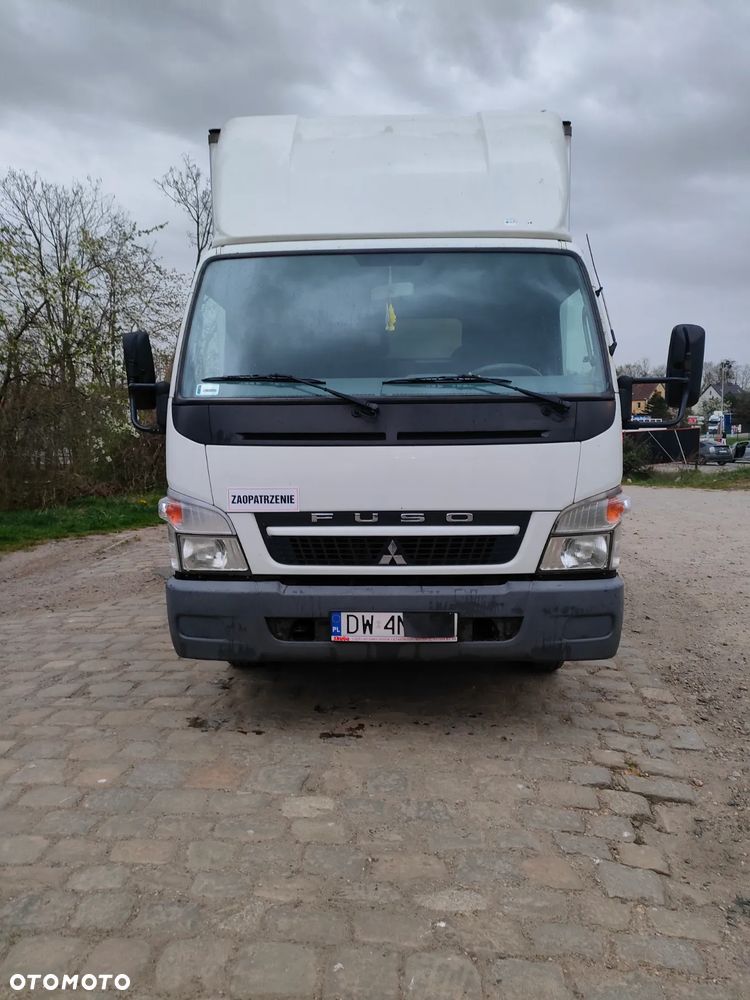 Mitsubishi fuso - 1