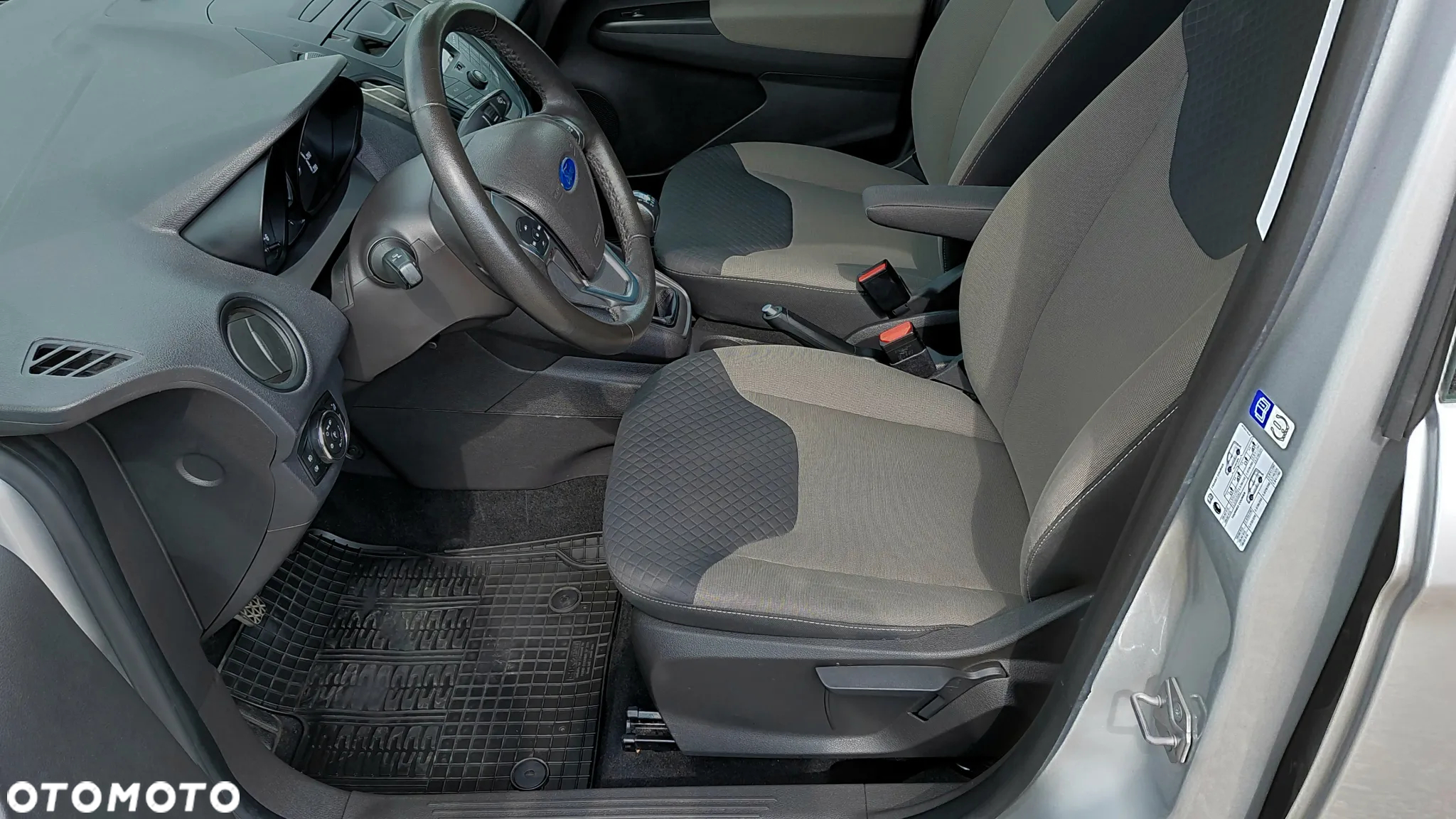 Ford Tourneo Courier 1.5 TDCi Trend - 8