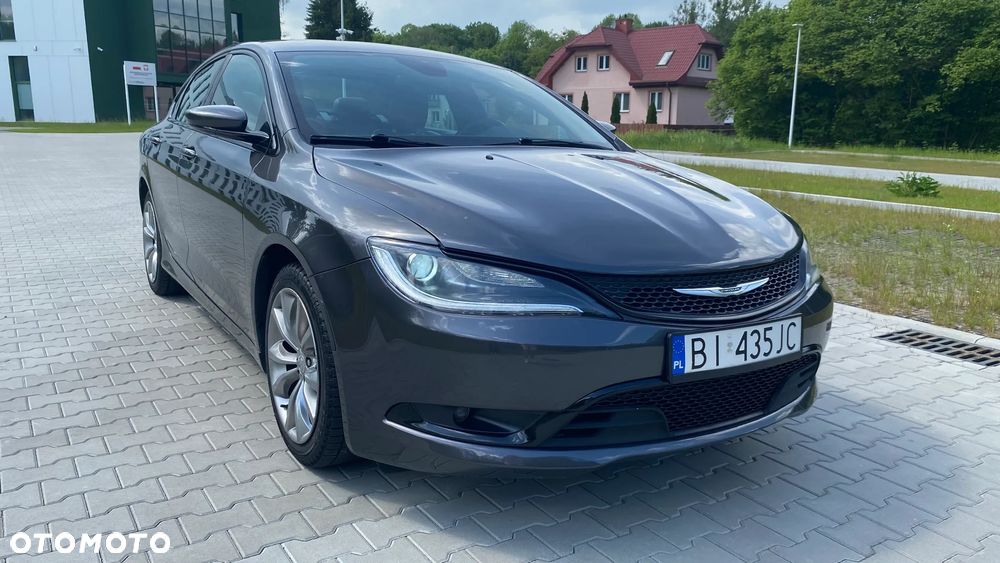 Chrysler 200 - 11