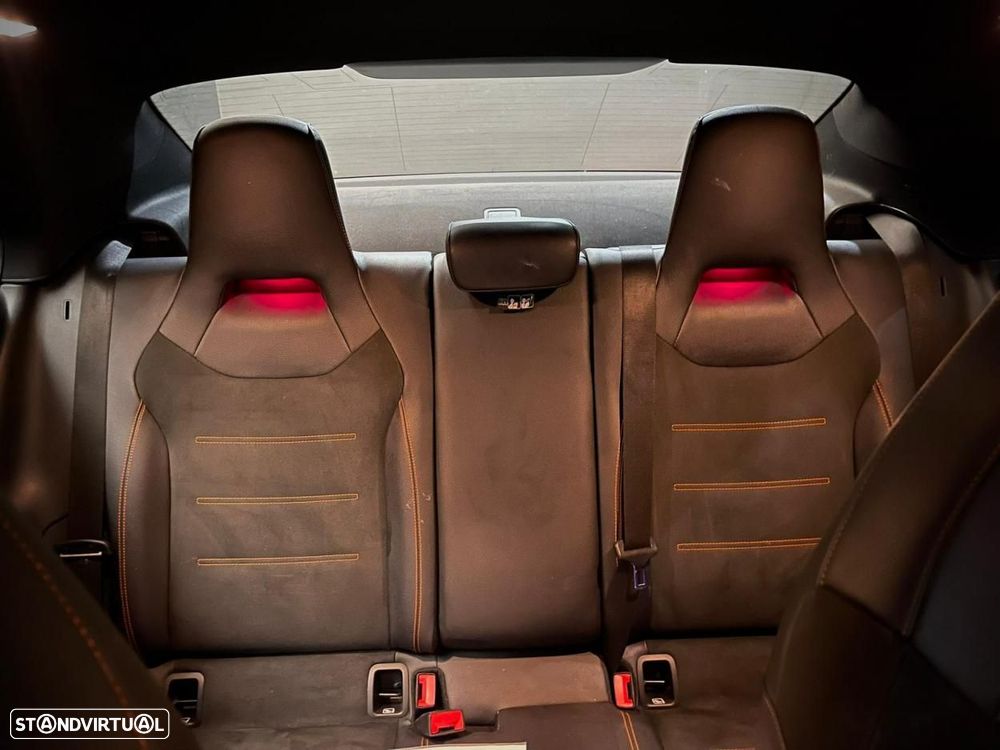 Mercedes-Benz CLA 180 d 7G-DCT AMG Line - 19