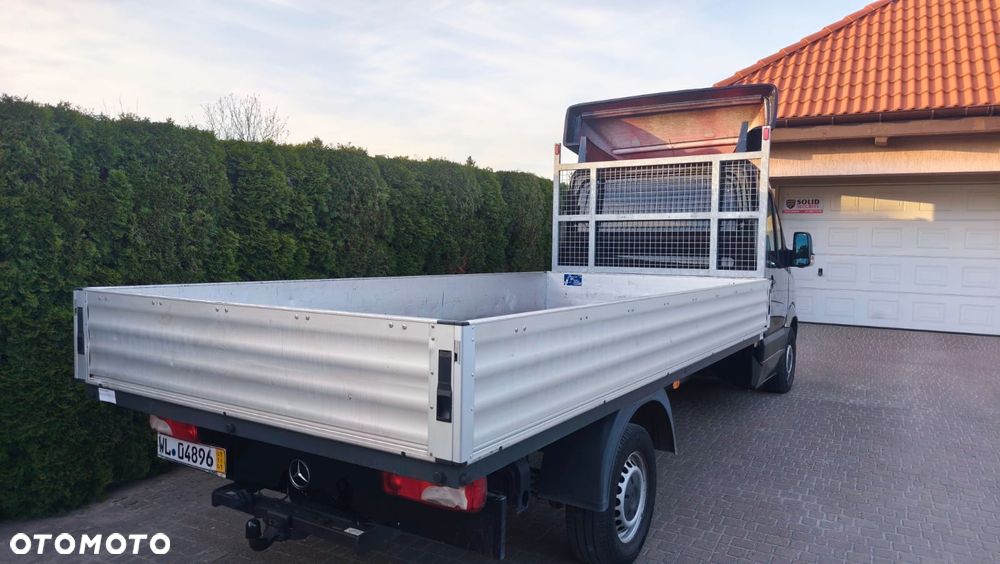 Mercedes-Benz Sprinter - 3