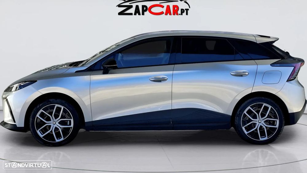 MG MG4 77 kWh Extended Range Luxury - 3