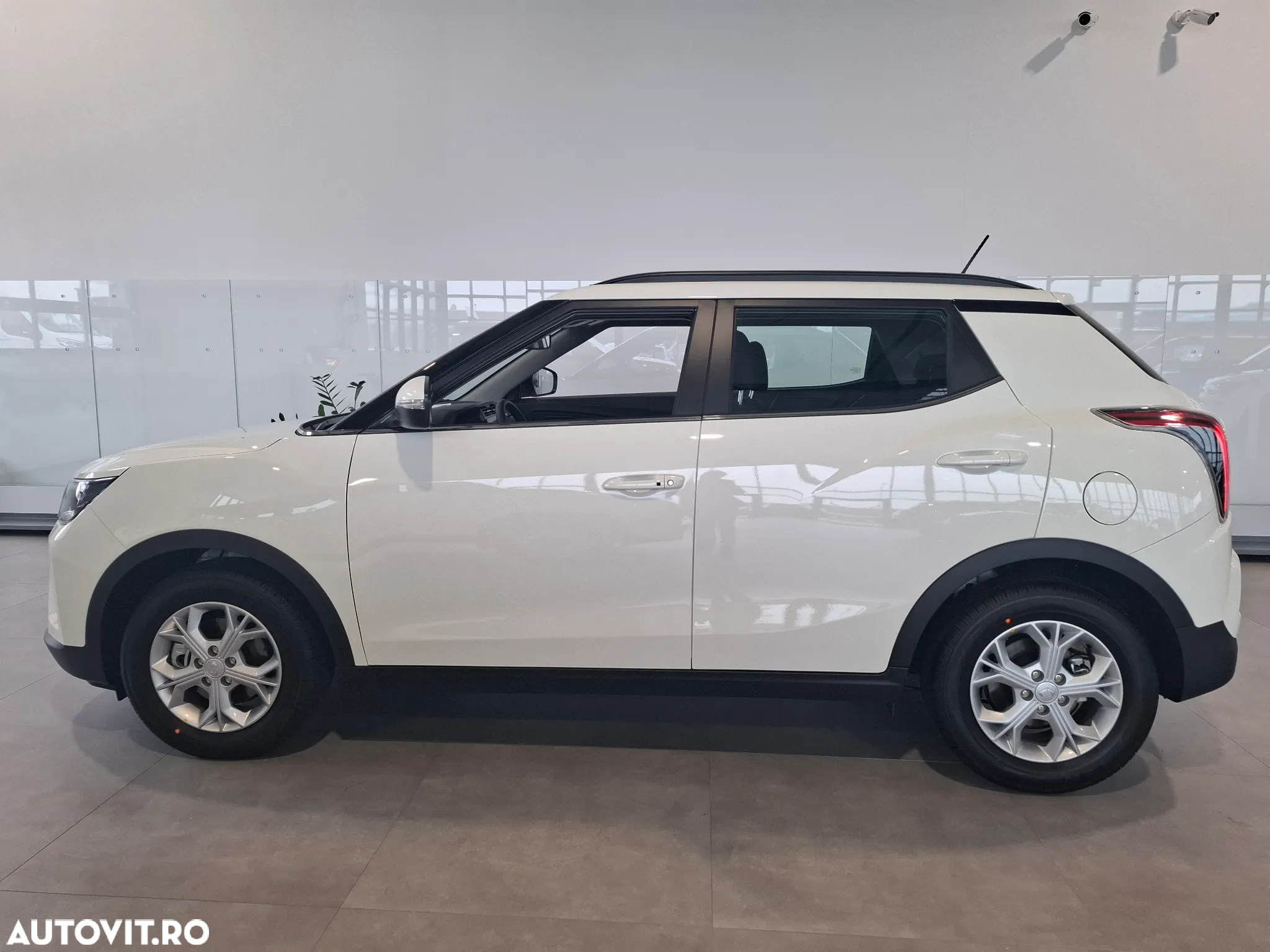 SsangYong Tivoli - 2