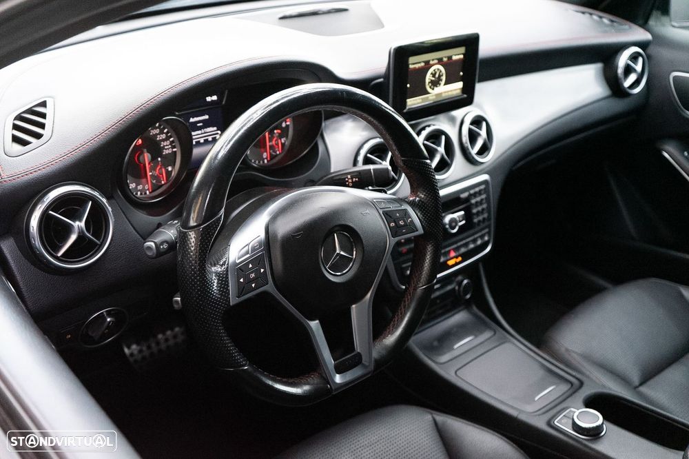 Mercedes-Benz GLA 220 d AMG Line - 5