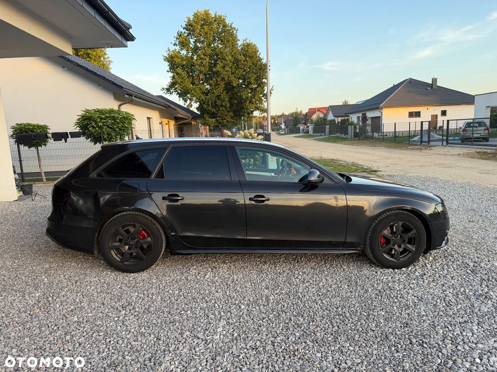 Audi A4 Avant - 9