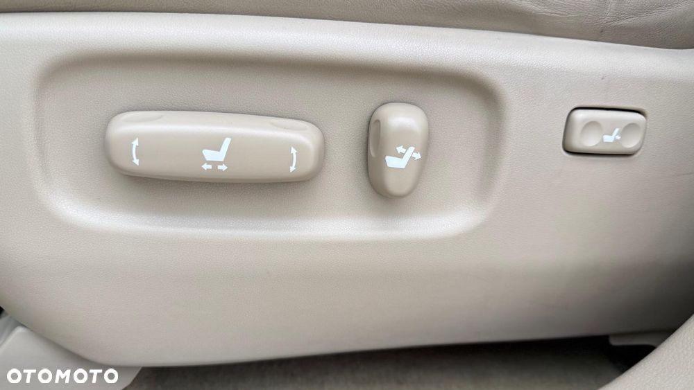 Lexus RX 400h (hybrid) Luxury - 24