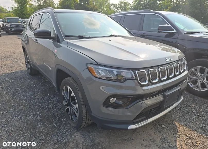 Jeep Compass - 2