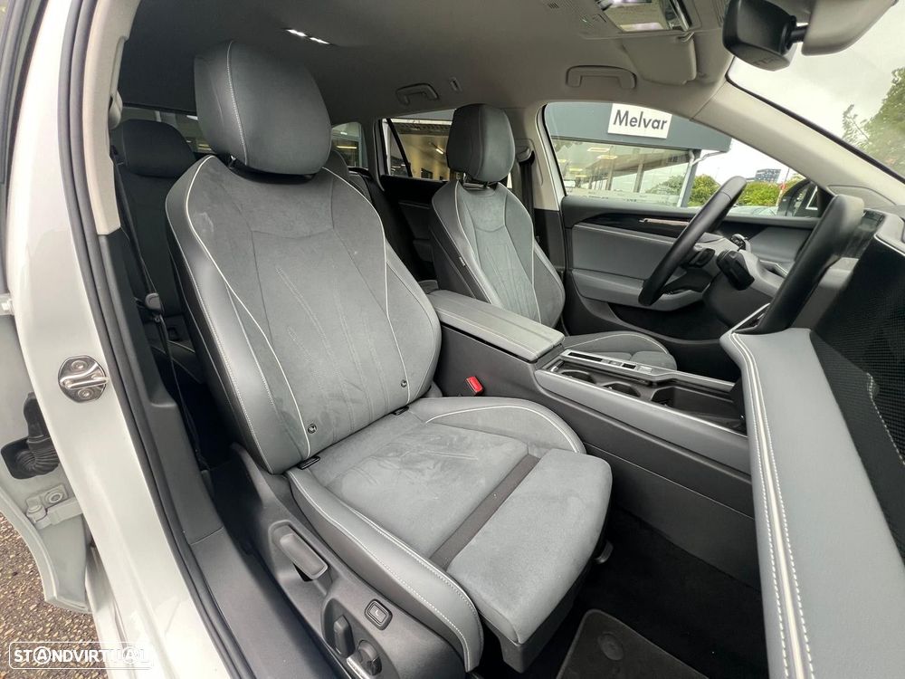 VW Passat Variant 2.0 TDi Business DSG - 10