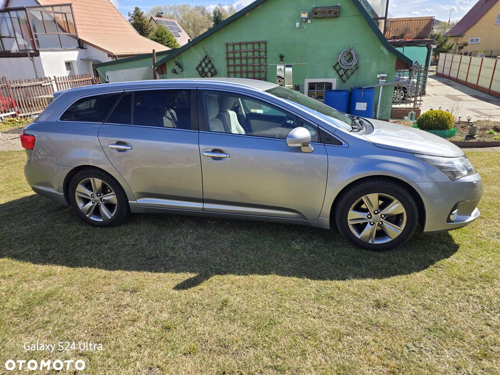 Toyota Avensis 1.8 Sol MS - 3