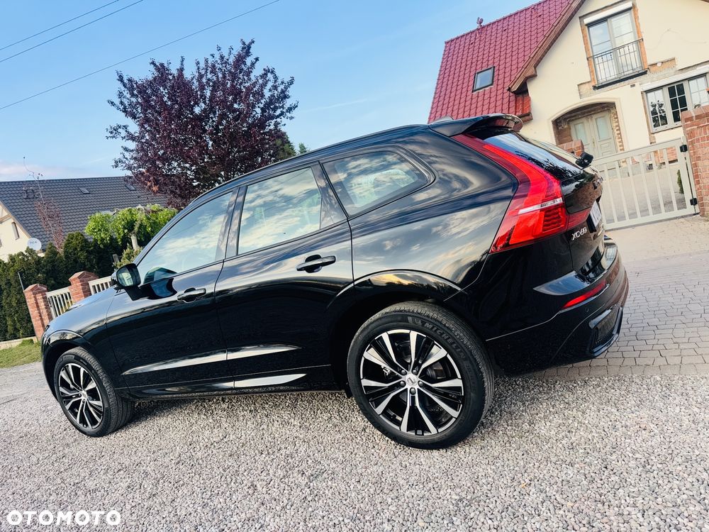 Volvo XC 60 B4 D AWD Geartronic RDesign - 39