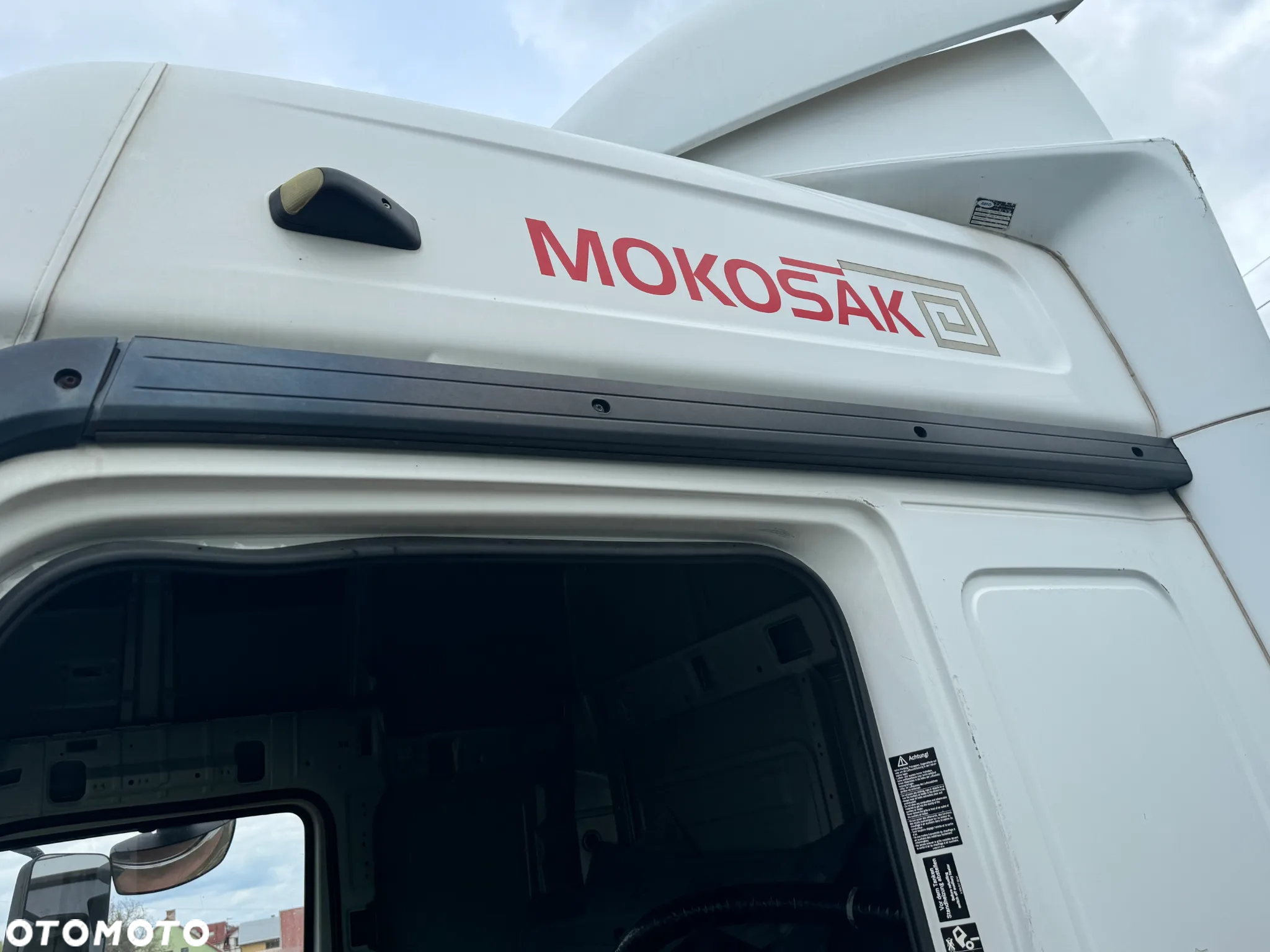 LISTWA NAKŁADKA RYNNA KABINY DACHU MERCEDES ATEGO AXOR - 2