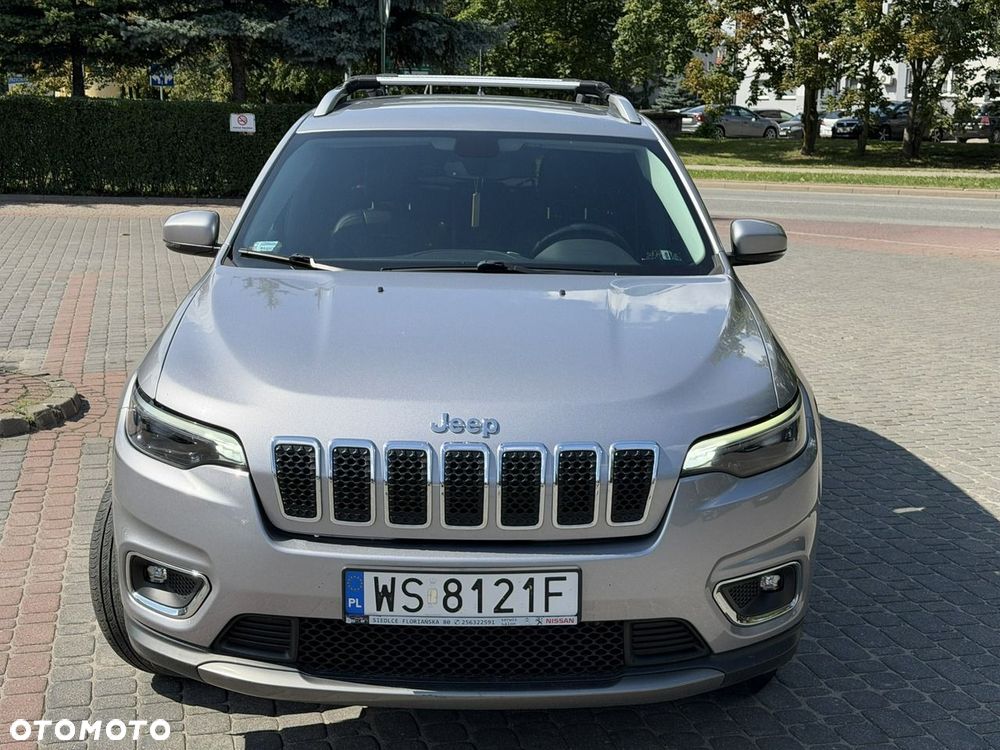 Jeep Cherokee - 3