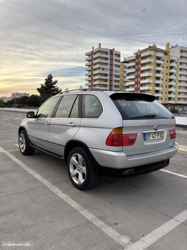 BMW X5 4.4 - 3