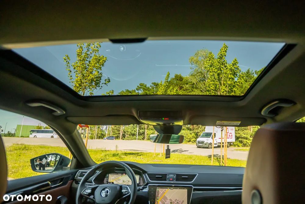 Skoda Superb 2.0 TDI SCR 4x4 L&K DSG - 38