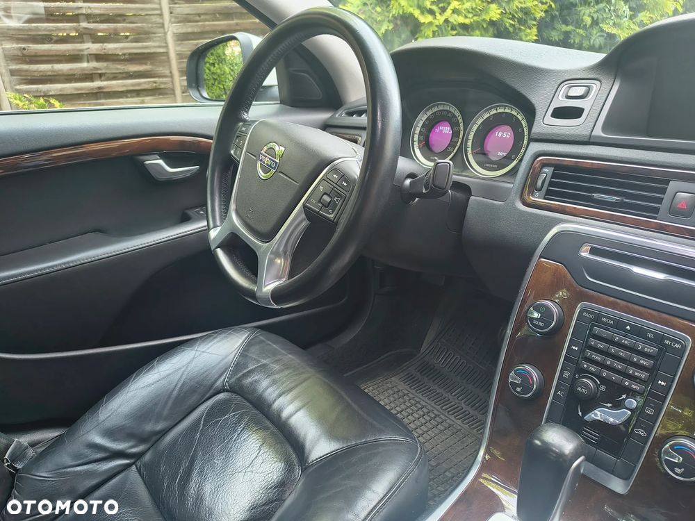Volvo S80 3.2 Momentum - 26