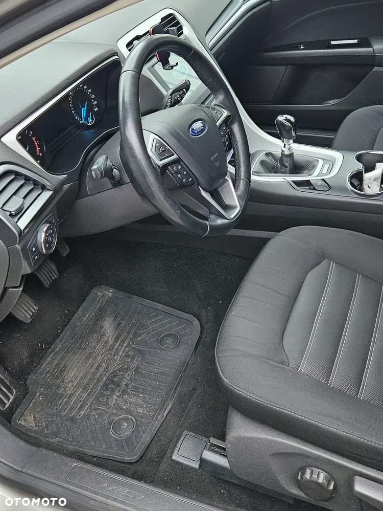 Ford Mondeo 1.5 EcoBoost Trend - 30