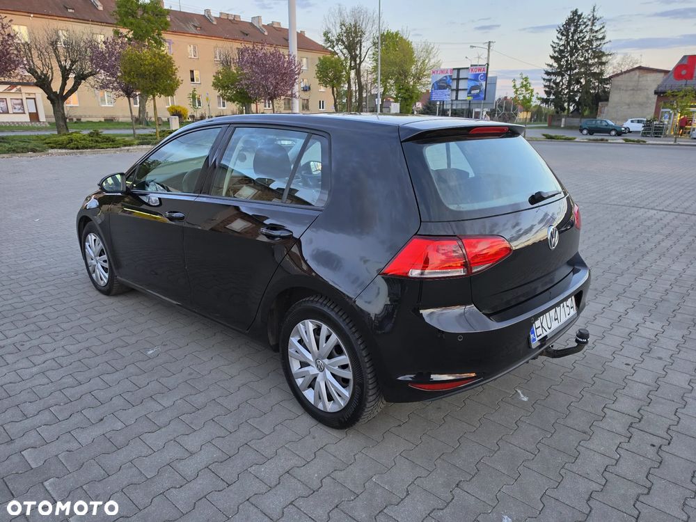 Volkswagen Golf 1.2 TSI BMT Trendline Perfectline - 8