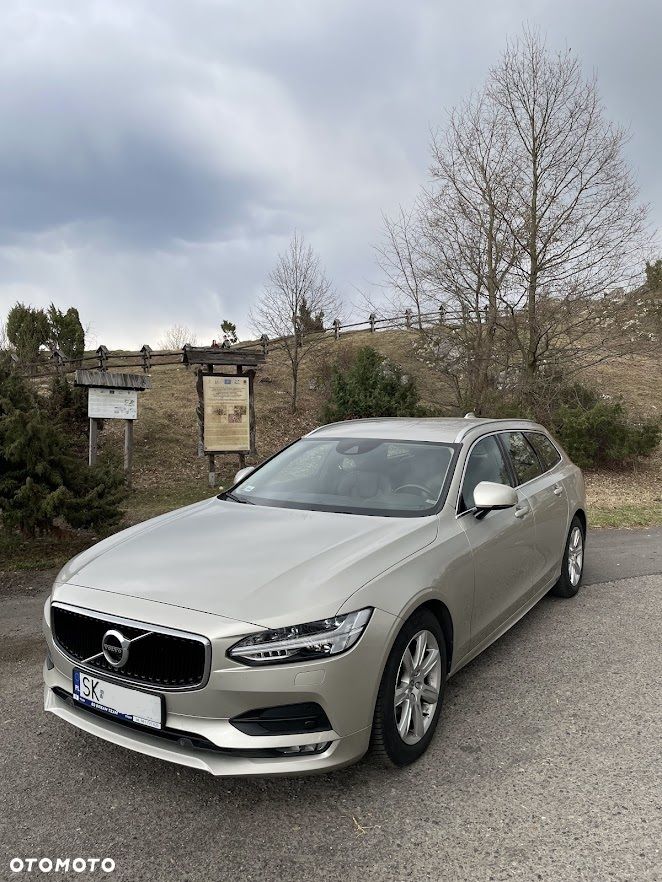 Volvo V90 D3 AWD Momentum Pro - 1
