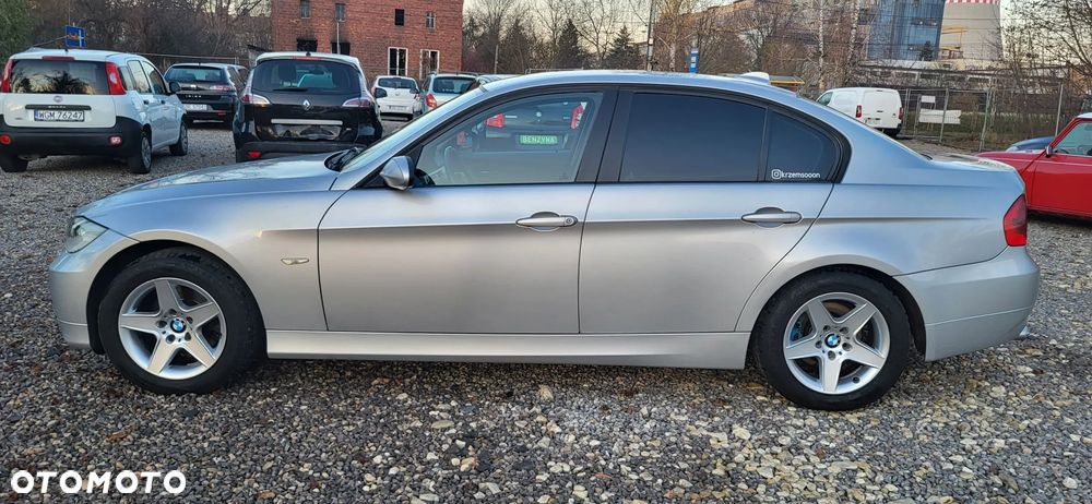BMW Seria 3 - 32
