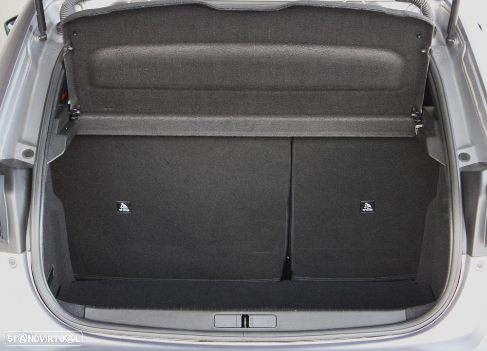 Peugeot e-208 50 kWh Active Pack - 16