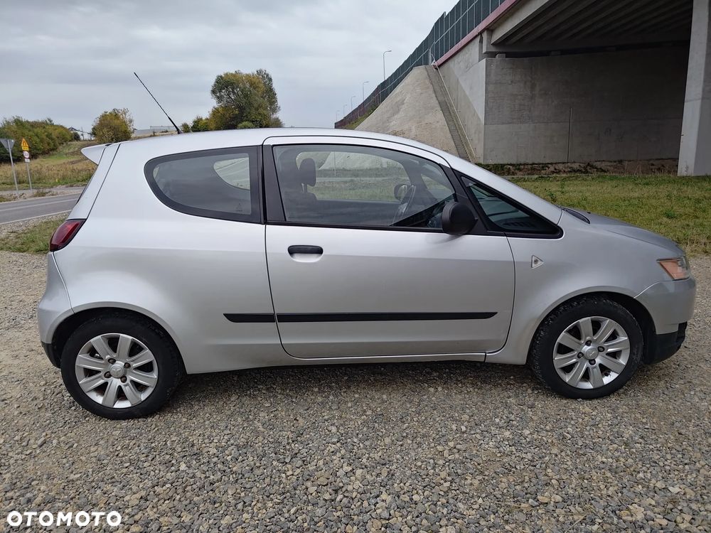 Mitsubishi Colt - 6
