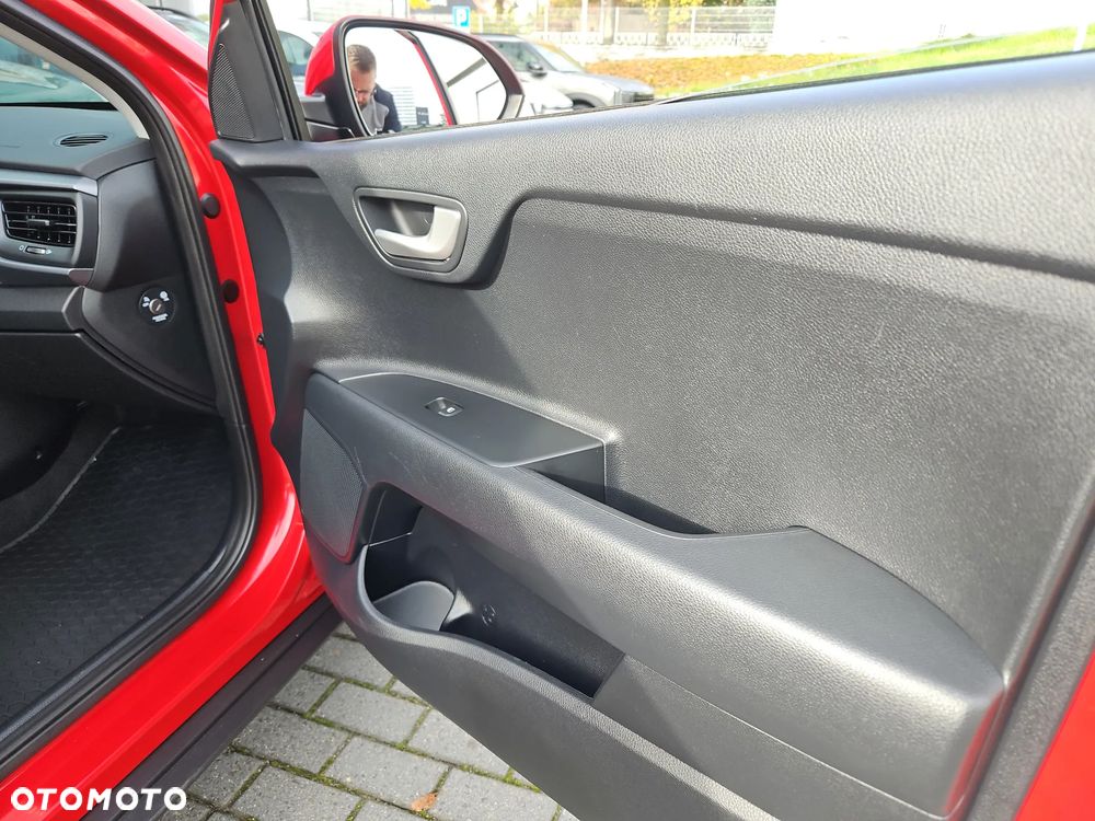Kia Stonic 1.2 M - 26