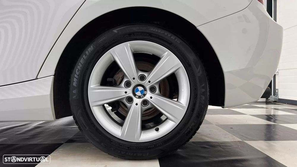 BMW 116 d EfficientDynamics Edition - 11