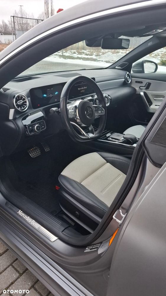 Mercedes-Benz CLA 220 d AMG Line 8G-DCT - 13