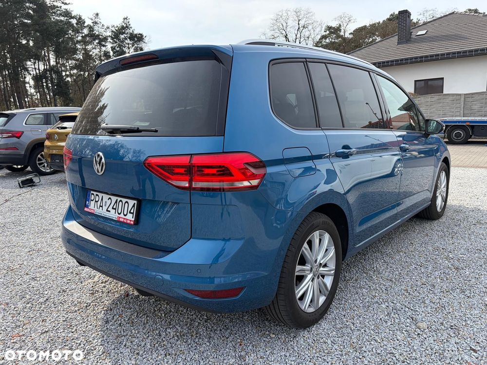 Volkswagen Touran 2.0 TDI SCR DSG IQ.DRIVE - 4