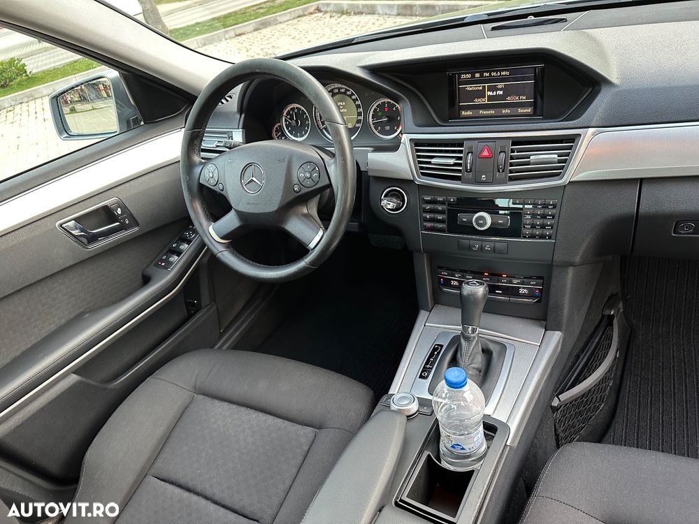 Mercedes-Benz E 250 T CDI 7G-TRONIC Elegance - 10