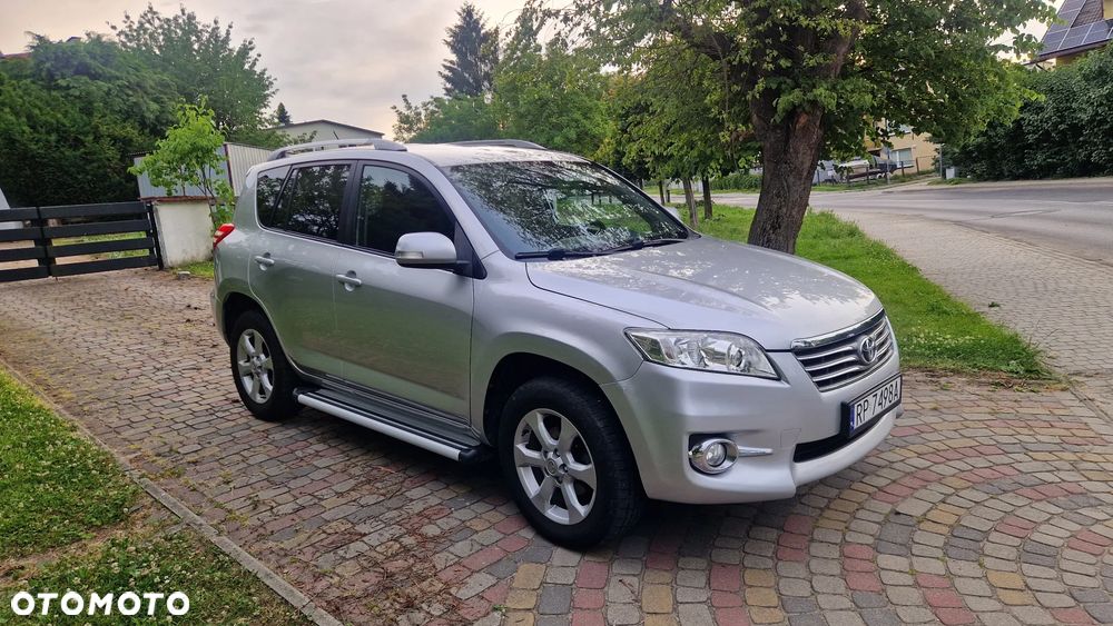 Toyota RAV4 2.2 D-4D 4x4 Travel - 9