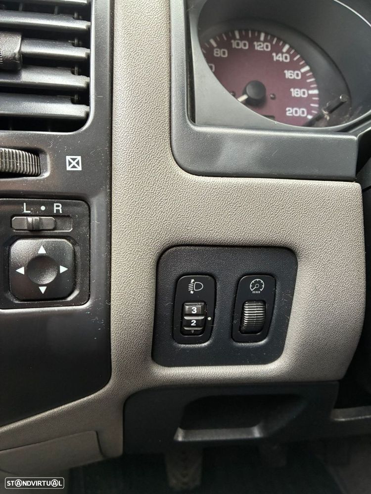 Mitsubishi Pajero 3.2 DI-D GLS - 20