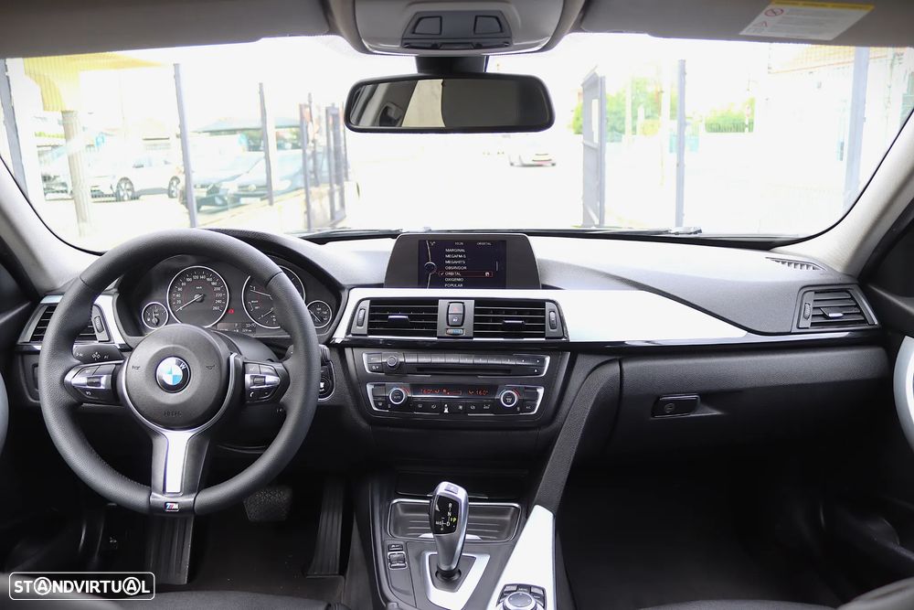 BMW 318 d Aut. Luxury Line - 4