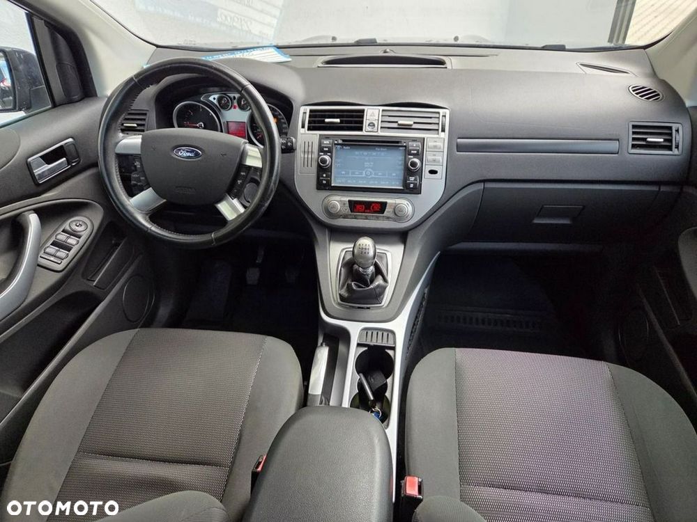 Ford Kuga - 9