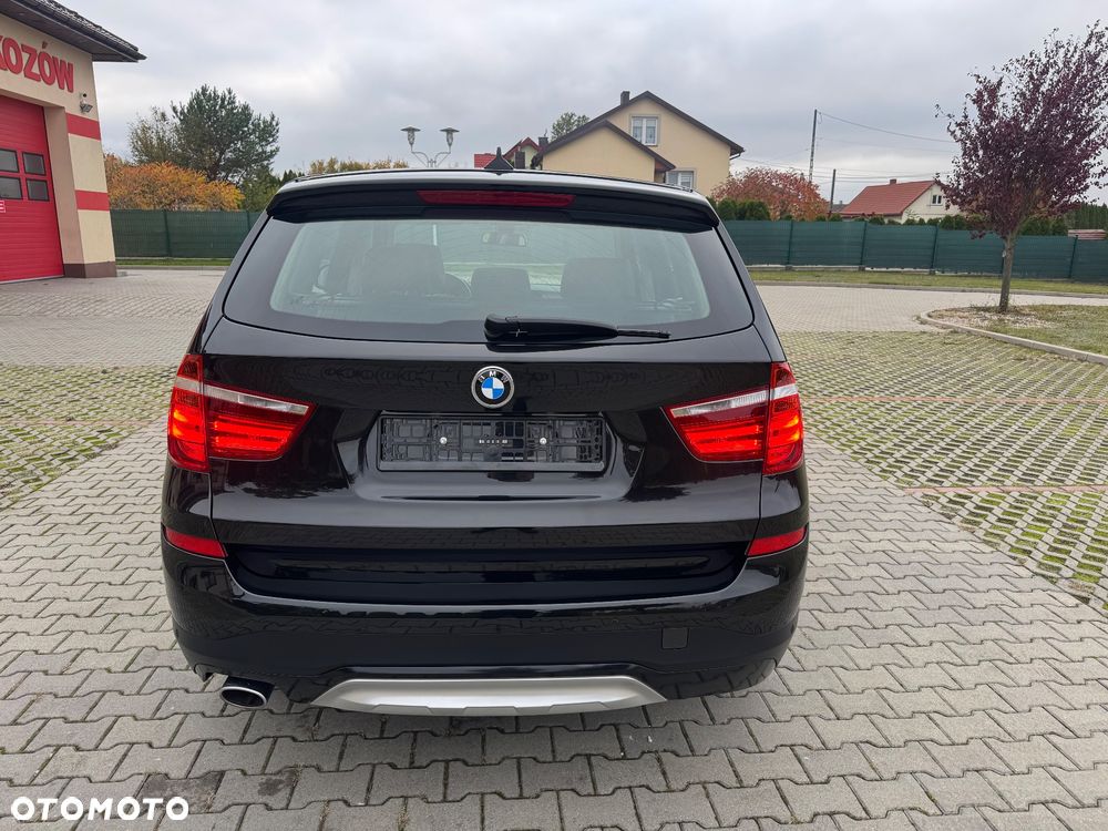 BMW X3 sDrive18d xLine - 14