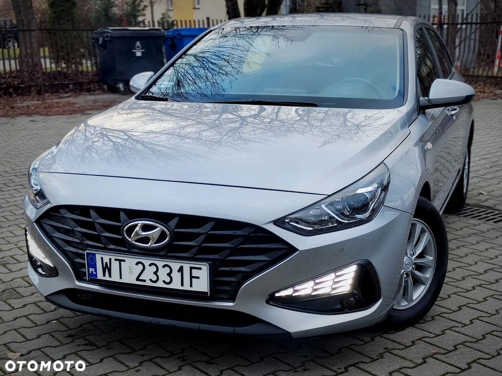 Hyundai i30 1.5 DPI Modern - 15