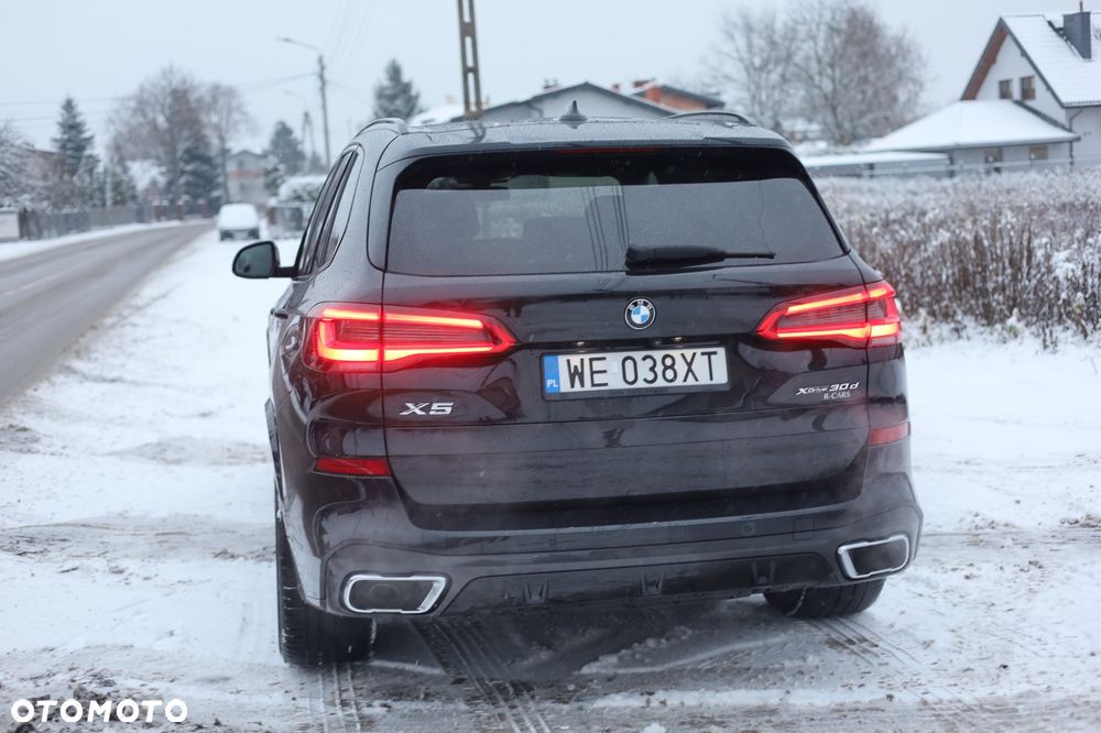 BMW X5 xDrive30d - 19