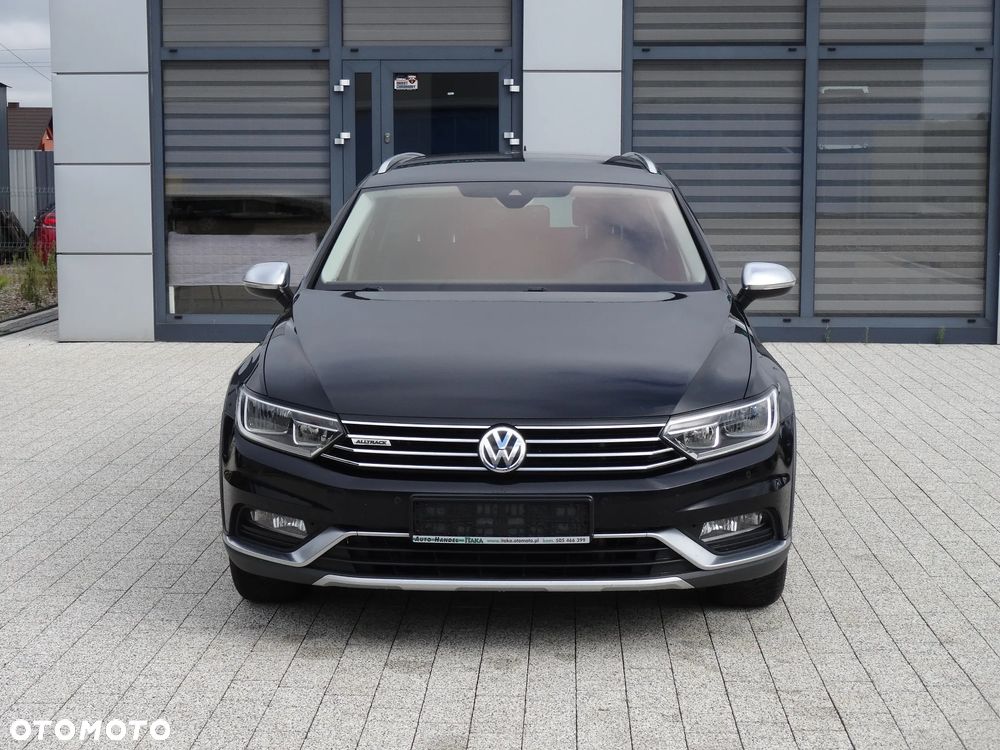Volkswagen Passat Alltrack 2.0 TDI SCR 4Motion DSG (BMT) - 3