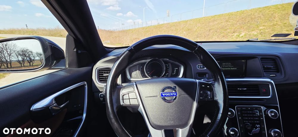 Volvo S60 T5 Geartronic Momentum - 11