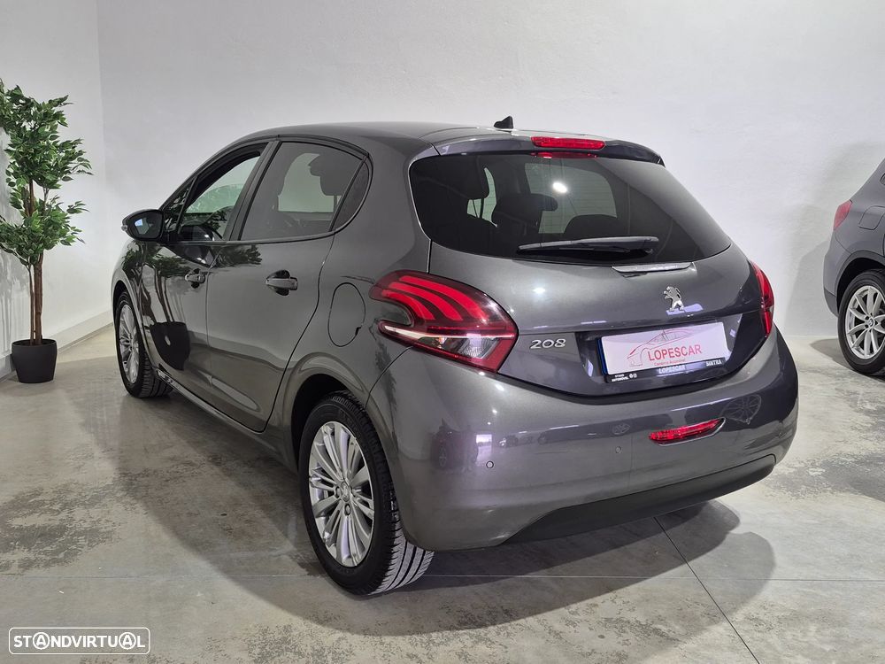 Peugeot 208 1.2 PureTech Signature - 7