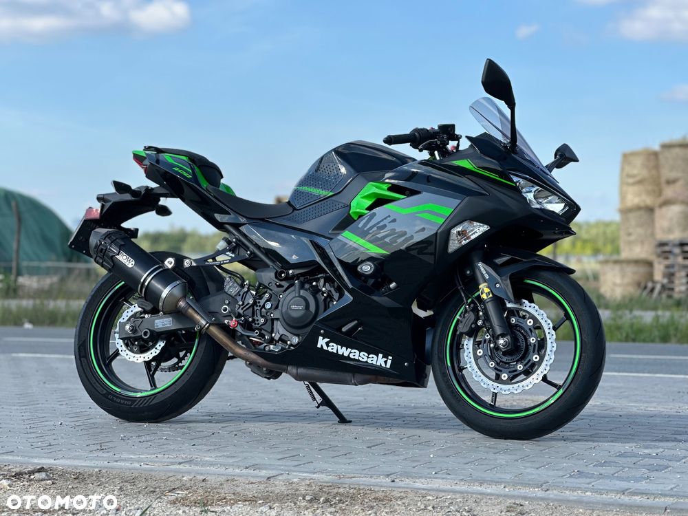 Kawasaki Ninja 400 - 2