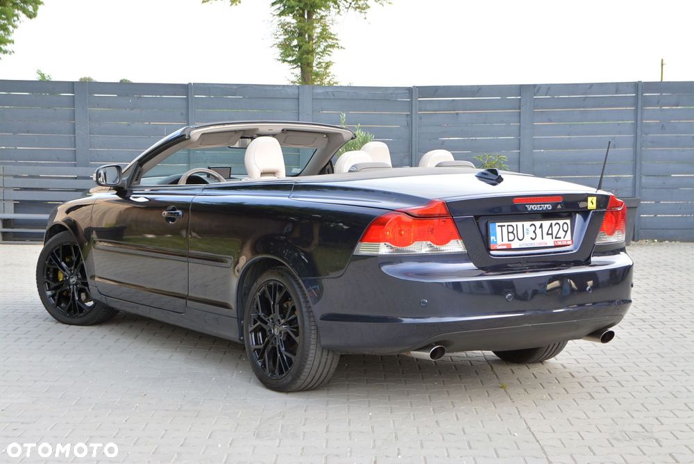Volvo C70 2.4D5 Summum - 3