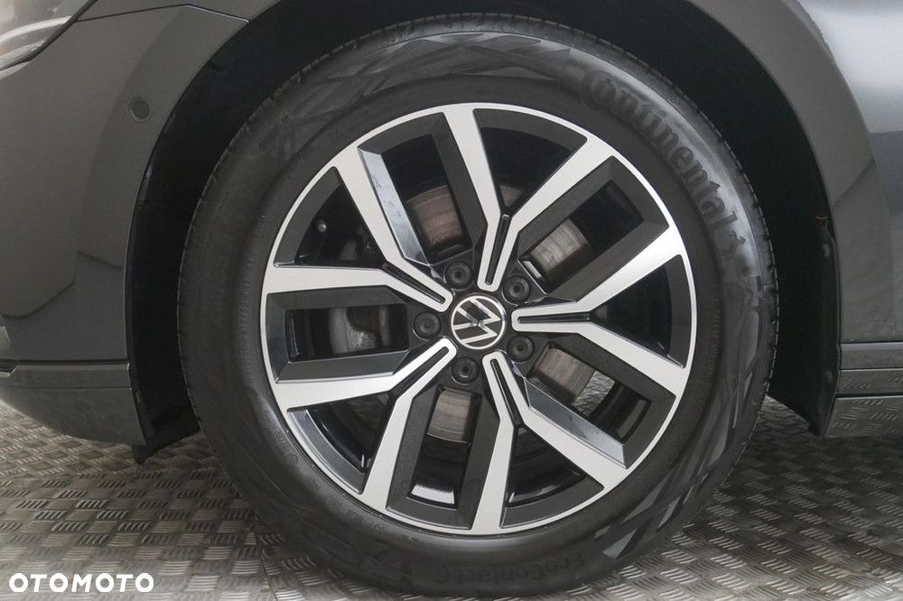 Volkswagen Passat Variant - 14