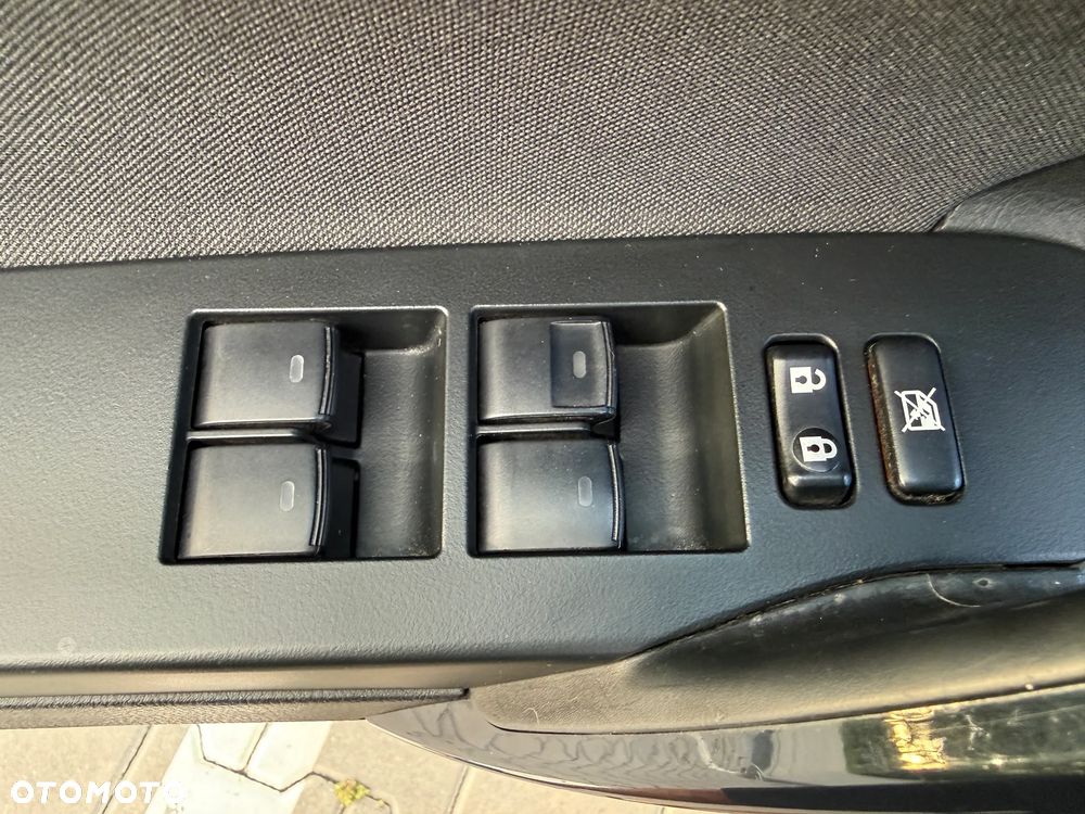 Toyota Auris 1.6 Premium - 10